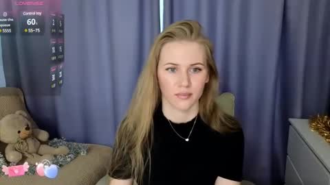isabelallen online show from December 14, 8:23 am