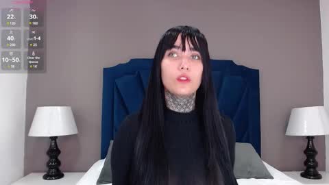   online show from December 3, 1:10 pm