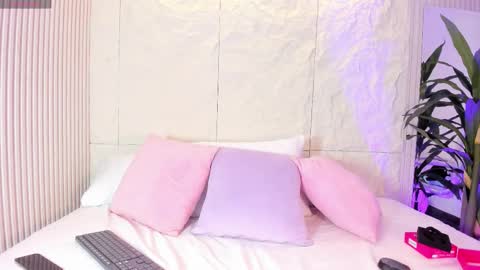 Isa  online show from October 9, 4:16 am