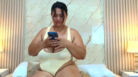 IsabellMendez online show from July 28, 10:42 pm
