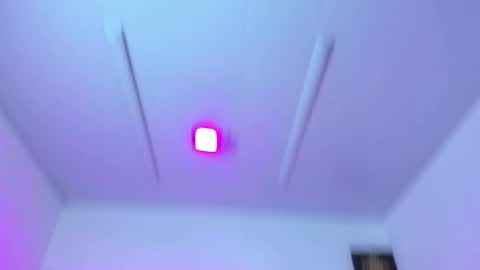 isabellrodriguez18 online show from March 13, 4:58 am