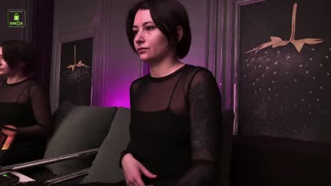 Ishtar online show from April 1, 11:00 am