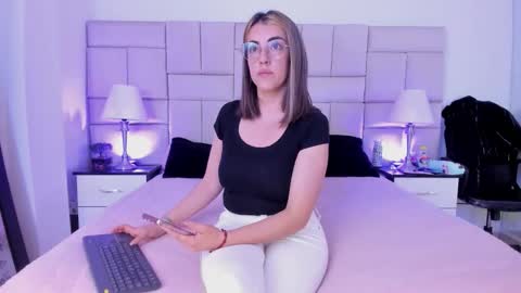 Pauli online show from February 5, 12:13 am