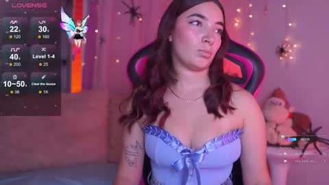 Snapshot of issa_monterrey chatting on October 9, 10:47 pm ISSA online show from October 9, 10:47 pm