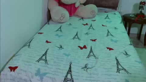 Itala Gomez online show from February 4, 12:35 am