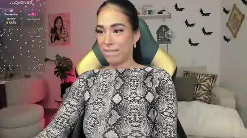 itsmissfoxy online show from October 10, 4:28 am