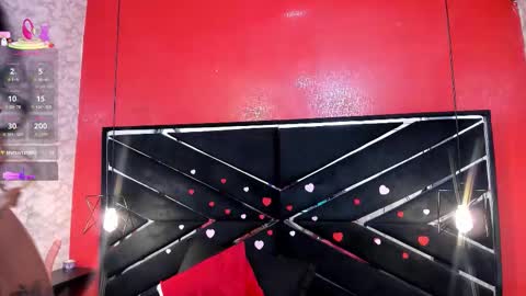 Ivis  online show from March 13, 1:01 pm