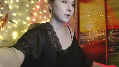 Ivy online show from February 3, 10:21 pm