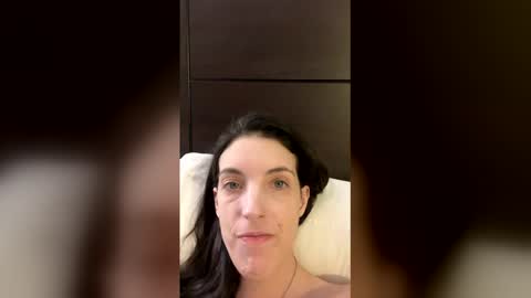 ivy_rose90 online show from April 11, 1:33 am