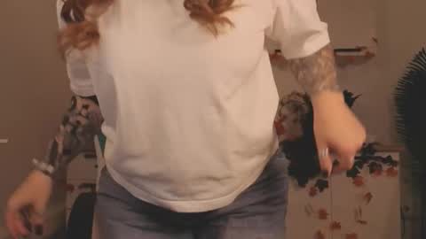 IVY - Follow me 3 online show from October 16, 8:06 am