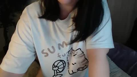 Snapshot of ivylebelly chatting on October 4, 8:31 am Ivy online show from October 4, 8:31 am