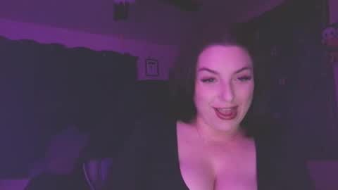 Amiee online show from May 8, 1:20 am