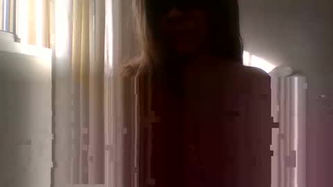 Snapshot of iza_loo chatting on October 25, 7:54 pm iza_loo online show from October 25, 7:54 pm