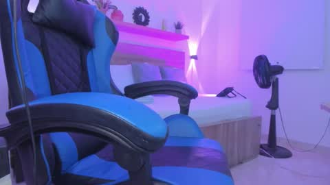 Iza online show from February 17, 12:59 pm