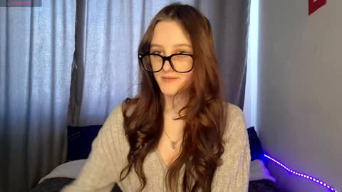 Lisa online show from April 4, 7:51 am