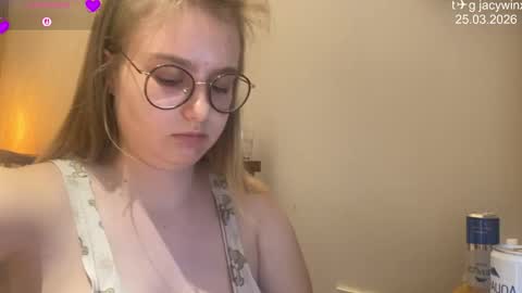 jacywinslat online show from March 25, 11:57 am