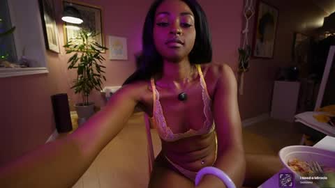 Jada online show from May 18, 4:07 am