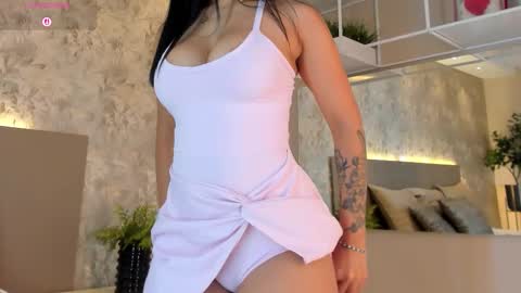 Jada Kai online show from March 18, 12:15 am