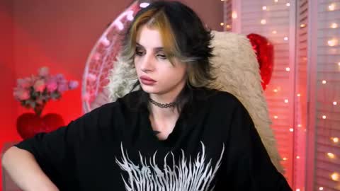 Snapshot of jade_castle chatting on February 24, 4:25 am jade_castle online show from February 24, 4:25 am