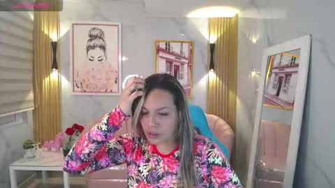 Jade  online show from November 2, 3:32 am