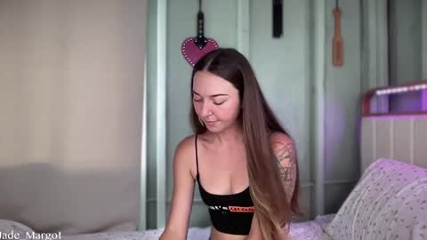 Snapshot of jade_margot chatting on October 20, 9:18 pm Jade Margot online show from October 20, 9:18 pm