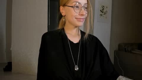 Snapshot of jane_bright chatting on February 10, 9:47 pm Jane online show from February 10, 9:47 pm