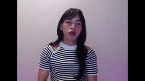 janelux_x online show from May 29, 5:55 pm
