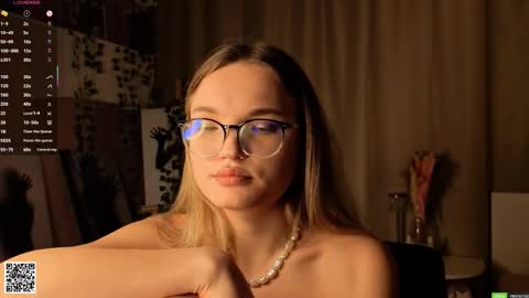 Hi Im Alice and here youll find something online show from February 3, 6:40 am