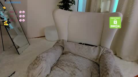 jasmine_wilson_ online show from October 18, 6:49 am