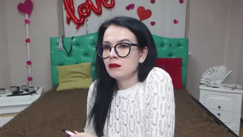 JasmineKouch online show from March 3, 7:09 pm