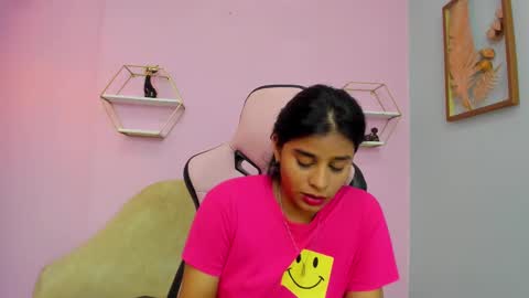 jazmin  online show from October 6, 11:05 am
