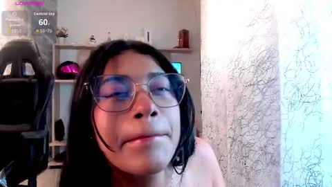 Jazmin online show from July 10, 8:26 am
