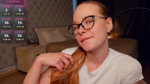 Jenny online show from November 2, 7:45 am