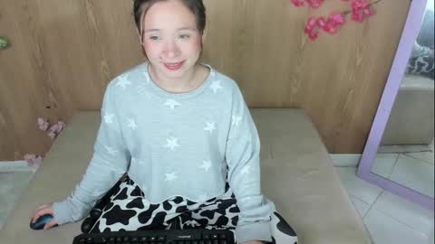 Jenelotizz online show from March 22, 3:23 am