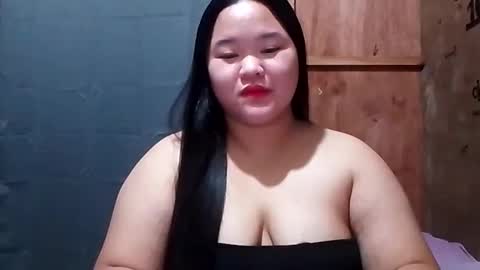 jennalyn_19 online show from February 7, 1:15 pm