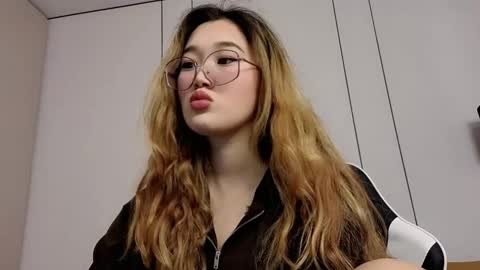 JENNA online show from February 22, 6:14 am