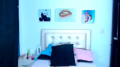 jenn online show from January 14, 10:34 pm