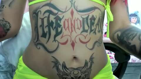 jennifer_bodyy0404 online show from May 28, 11:46 pm