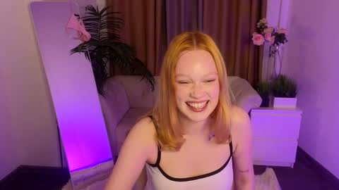 Jennifer online show from June 2, 11:22 am