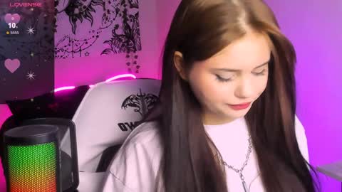 Jenni online show from December 13, 3:32 pm