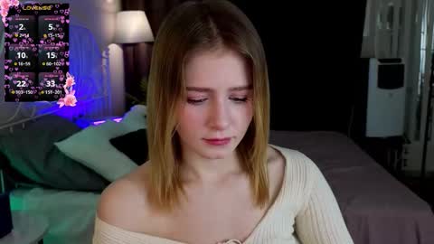 jenny_bunny_ online show from March 18, 1:32 am