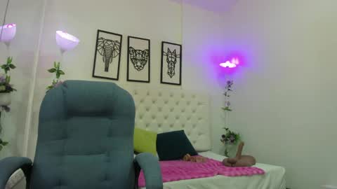 jenny_stark online show from March 31, 11:43 am