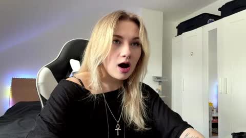 Sonya online show from July 23, 10:34 am