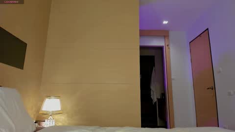 Snapshot of jerkoffstation chatting on September 15, 3:15 am AriIm not broadcasting at the moment but if you miss me and want to be private with me herewrite to me on Insta-xmysooul online show from September 15, 3:15 am