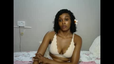 jessajoyy online show from January 19, 7:48 am