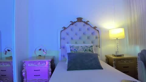 jessi lopez45 online show from February 21, 8:09 pm