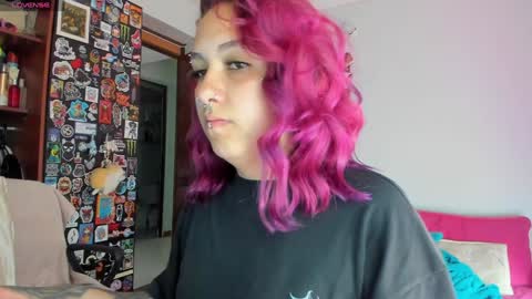 Snapshot of jessie_williams_01 chatting on February 5, 4:15 pm Your Sweet Angel online show from February 5, 4:15 pm