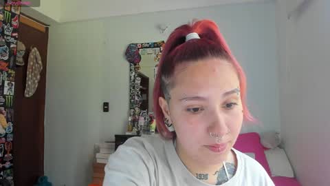 Snapshot of jessie_williams_01 chatting on January 15, 2:46 pm Your Sweet Angel online show from January 15, 2:46 pm