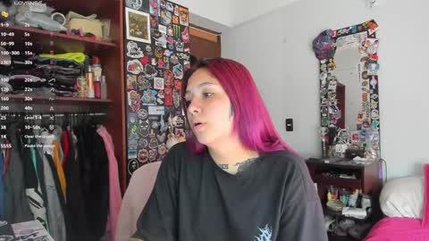 Snapshot of jessie_williams_01 chatting on February 7, 6:02 pm Your Sweet Angel online show from February 7, 6:02 pm