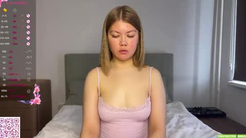 Mona online show from April 20, 4:15 am